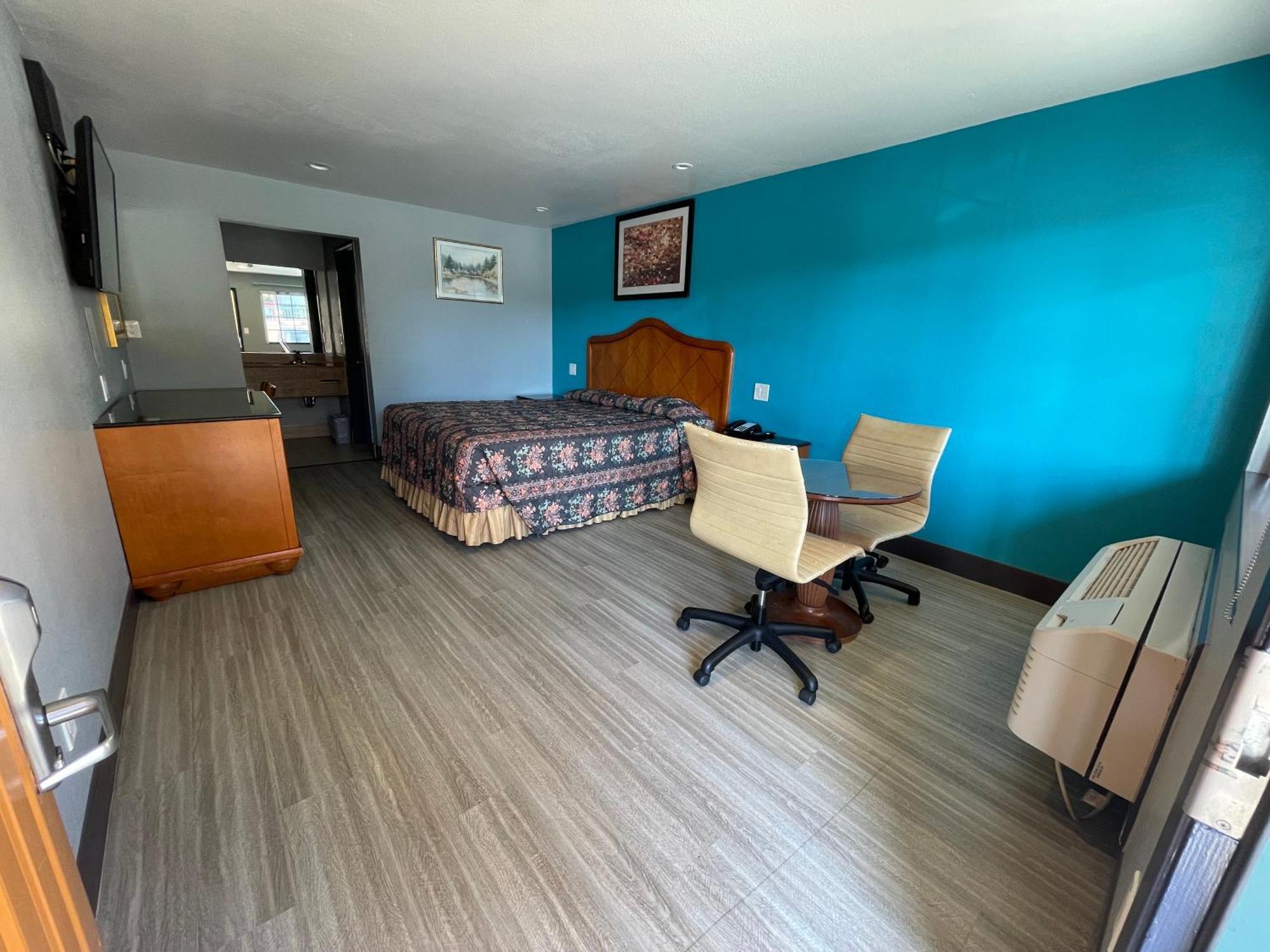 קסטרו ואלי Travelers Inn מראה חיצוני תמונה